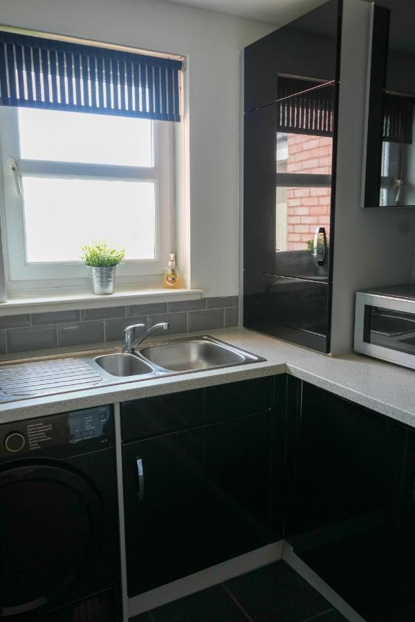 Modern Apartment Ayr Town Centre Prestwick Exterior photo